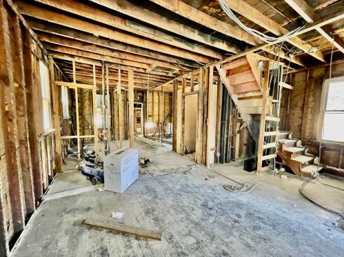 2218 Keeler Ave, Chicago IL  60639-3606 exterior