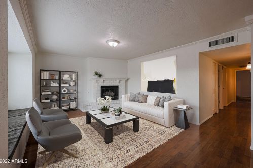 310 Caribbean Ln, Phoenix, AZ 85022-3638