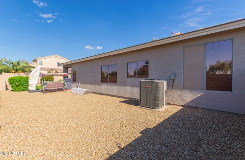 2036 Riviera Dr, Chandler AZ 85249-4867 exterior