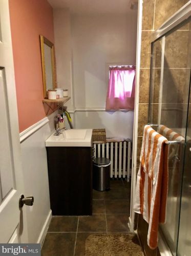 5817 Ditman St, Philadelphia PA 19135-2221 exterior