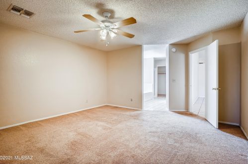 9835 Banbridge St, Tucson AZ 85747-5142 exterior