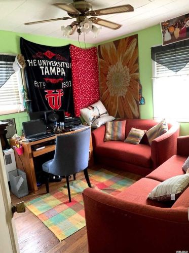 130 Haig Rd, Valley Stream NY 11581-2110 exterior