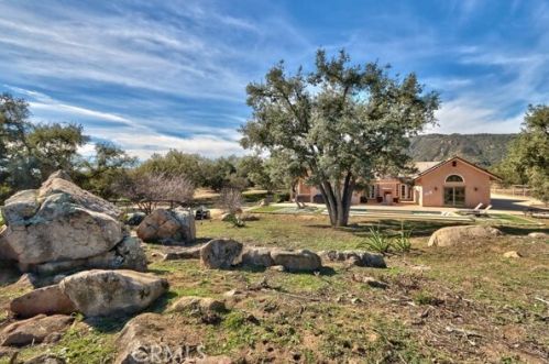 44350 Tortuga Rd, Temecula CA exterior