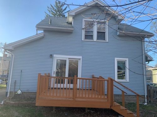 55 Fox St, West Springfield MA  01089-2632 exterior