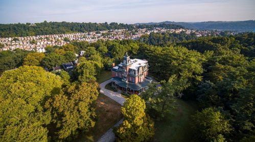 5501 Elgin St, Pittsburgh PA 15206-1432 exterior