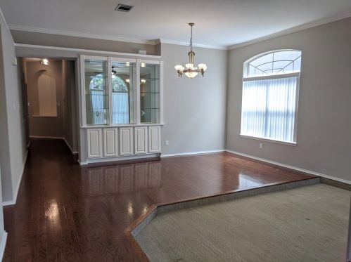 4216 Briarbend Rd, Dallas TX  75287-3905 exterior