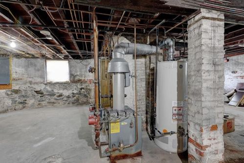 141 Governor St, Providence RI 02906-3058 exterior