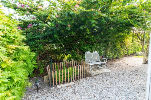 1891 Erwin Rd, Fort Pierce FL  34952-5517 exterior