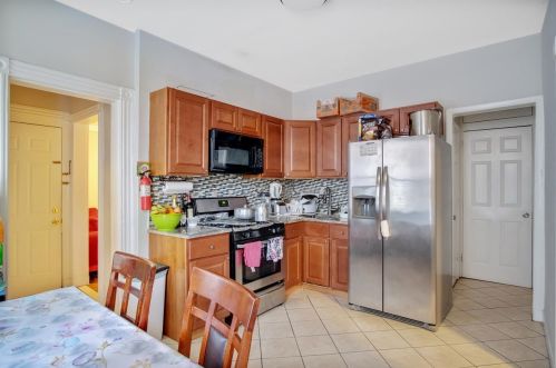 126 St, Union City NJ 07087-6004 exterior