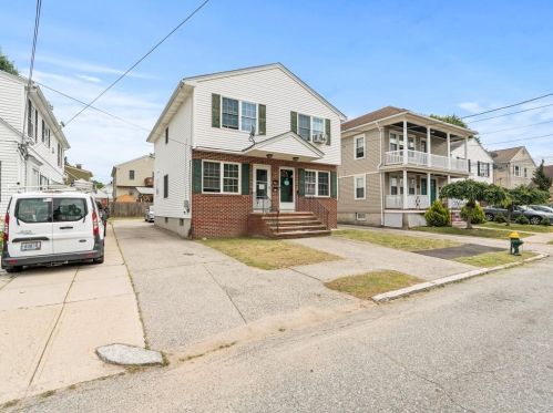 45 Hazael St, Providence, RI 02908-1310