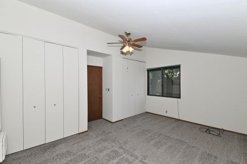 9027 70, Milwaukee WI 53223-2151 exterior