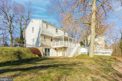 109 Sharp Ave, Manor, PA 19036-1945