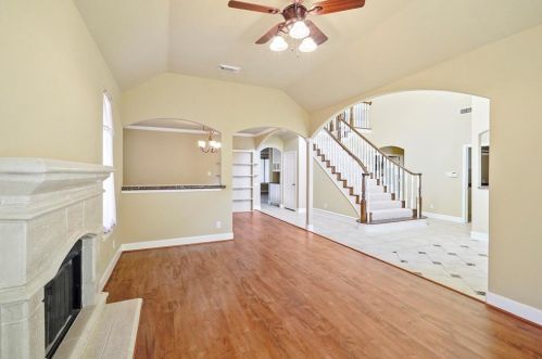 18202 Walden Frst Dr, Humble TX 77346-6023 exterior