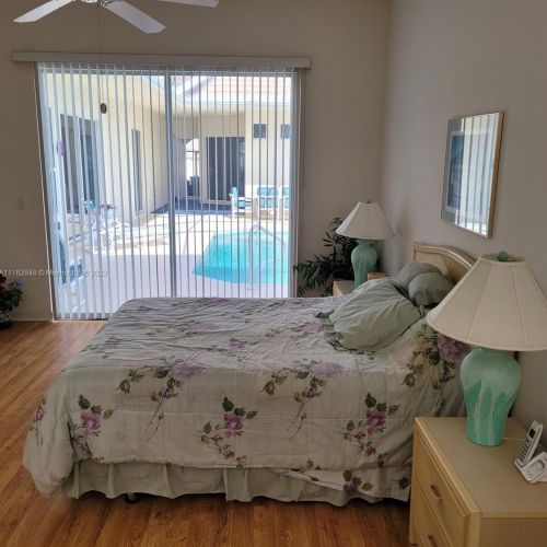 740 Aruba Bay, Fort Pierce FL 34986-3425 exterior