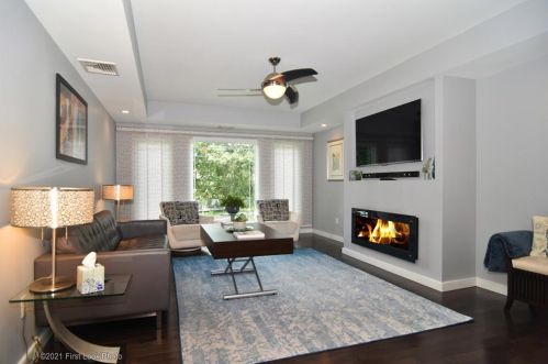 16 Evergreen Pkwy, Providence RI  02904-3109 exterior