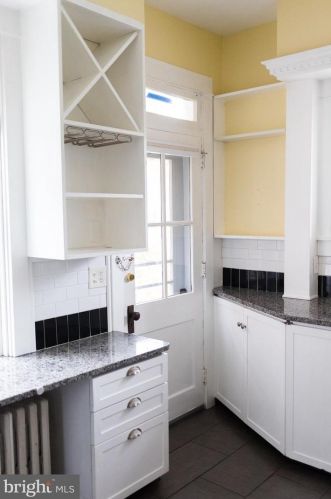 138 Lime St, Lancaster PA 17602-4325 exterior