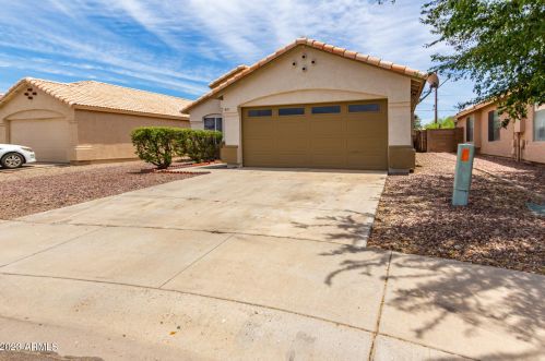 415 Williams St, Chandler AZ  85225-8809 exterior