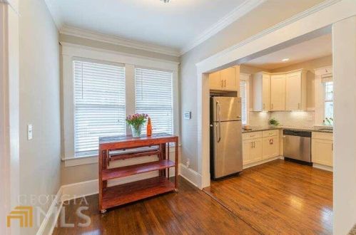 1332 Latham St, Atlanta GA exterior