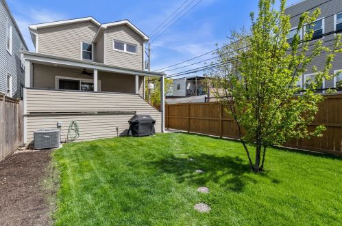 2614 Lawndale Ave, Chicago IL 60655-3313 exterior