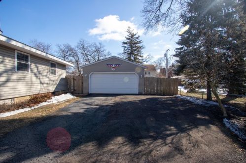 2561 Montgomery St, Gary, IN 46405-2173