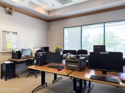 7655 Summer Scene Dr, Tucson AZ  85743-5184 exterior