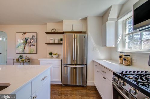 2104 Plyers Mill Rd, Silver Spring MD 20902-4223 exterior