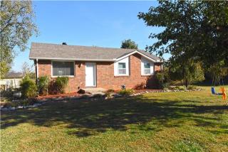 244 Meadowlark Dr, Smyrna, TN 37167-5827