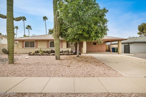 10832 37th St, Phoenix, AZ 85028-3409