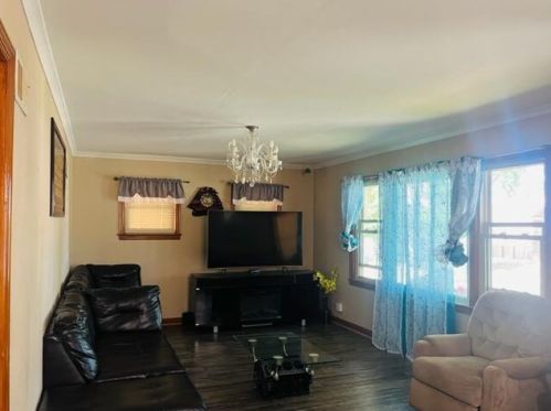 3125 17th St, Milwaukee, WI 53215-4501