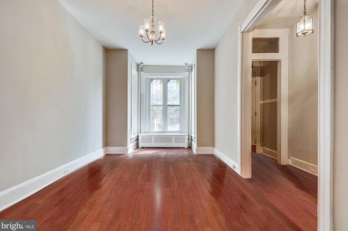 1122 7th St, Washington, DC 20001-3602