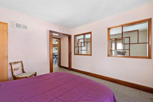 2154 69, Milwaukee WI 53219-2905 exterior