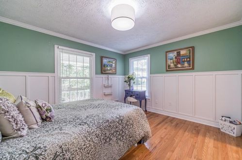 2201 Valley Creek Cir, Lithonia GA  30078-2532 exterior