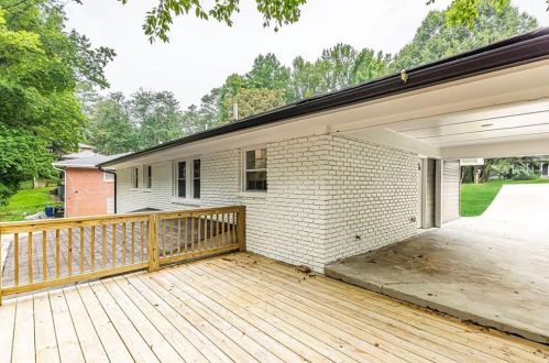 2074 Montrose Dr, Atlanta GA  30344-2355 exterior