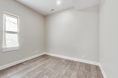 2718 Monroe St, Chicago IL 60624-2661 exterior