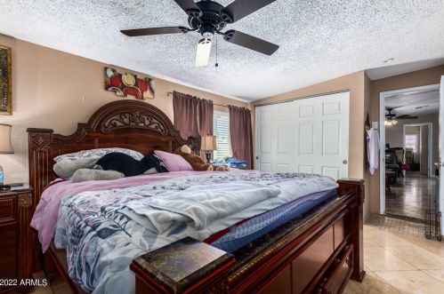 1808 50 Dr, Phoenix AZ 85031-1328 exterior