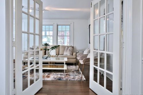 9 Gorham Ave, Westport CT exterior