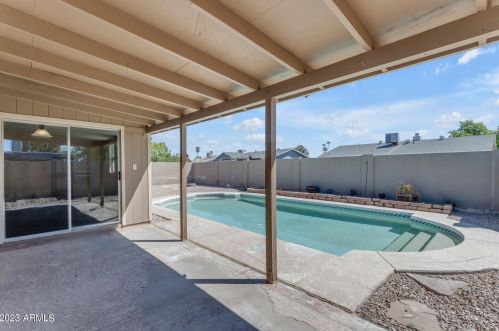 1403 Palomino Dr, Chandler AZ 85224-1639 exterior