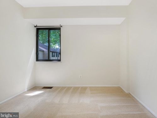 1655 Westwind Way, Mc Lean VA 22102-1604 exterior