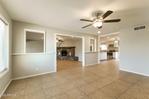 8658 37th Ave, Phoenix AZ  85051-4730 exterior