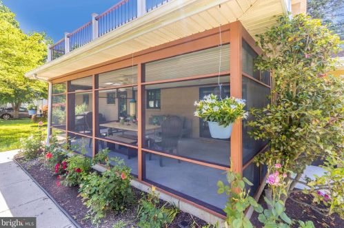 712 Brookhaven Rd, Media PA 19086-6715 exterior