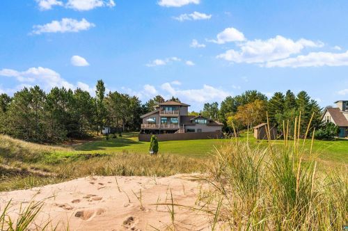 1700 Minnesota Ave, Duluth MN 55802-2434 exterior