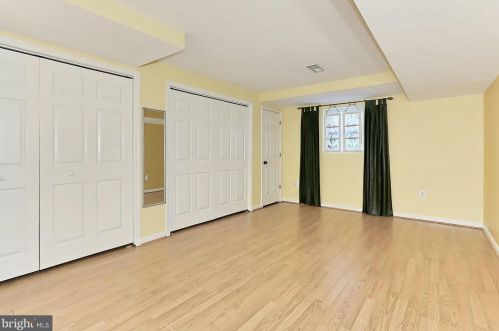 7712 Midday Ln, Alexandria VA 22306-2758 exterior