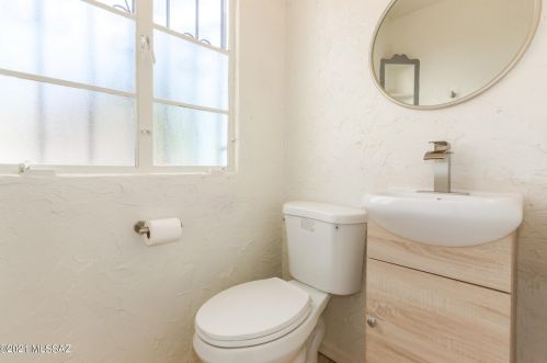 4530 7 St, Tucson AZ 85719-5506 exterior