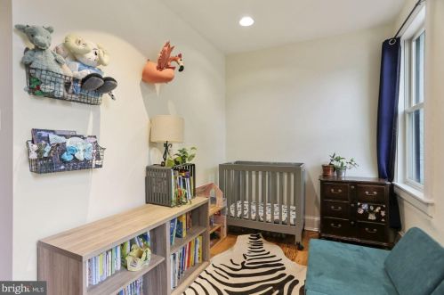 110 Duddington Pl, Washington DC 20003-2610 exterior