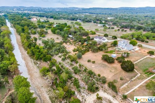 1314 Whispering Water, Spring Branch TX 78070-5613 exterior