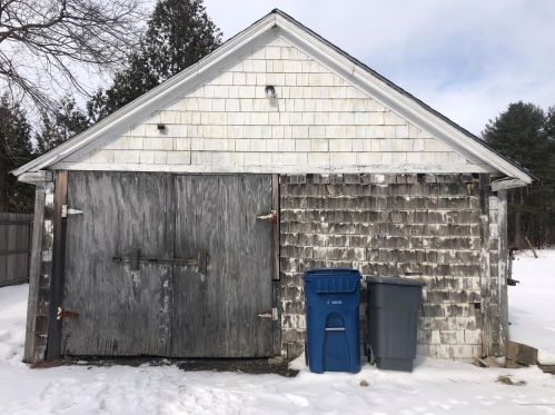 52 Newton St, Portland ME 04103-1525 exterior