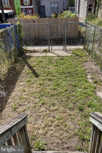 1171 Princess Ave, Camden NJ 08103-2829 exterior