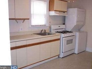 204 2 St, Riverton NJ 08077-1169 exterior