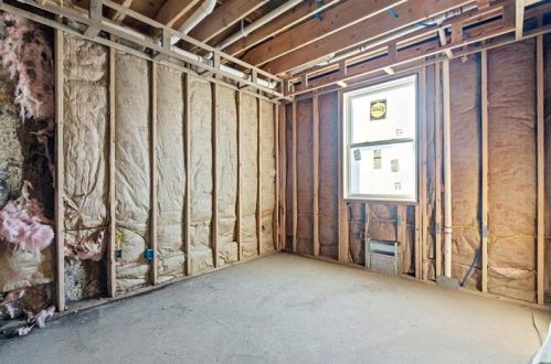 136 42 St, Pittsburgh PA 15201-9998 exterior