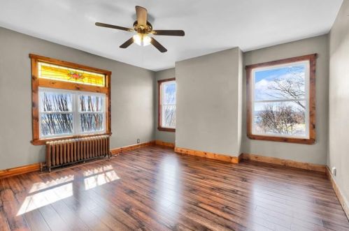 4920 Interboro Ave, Pittsburgh PA 15207-2327 exterior